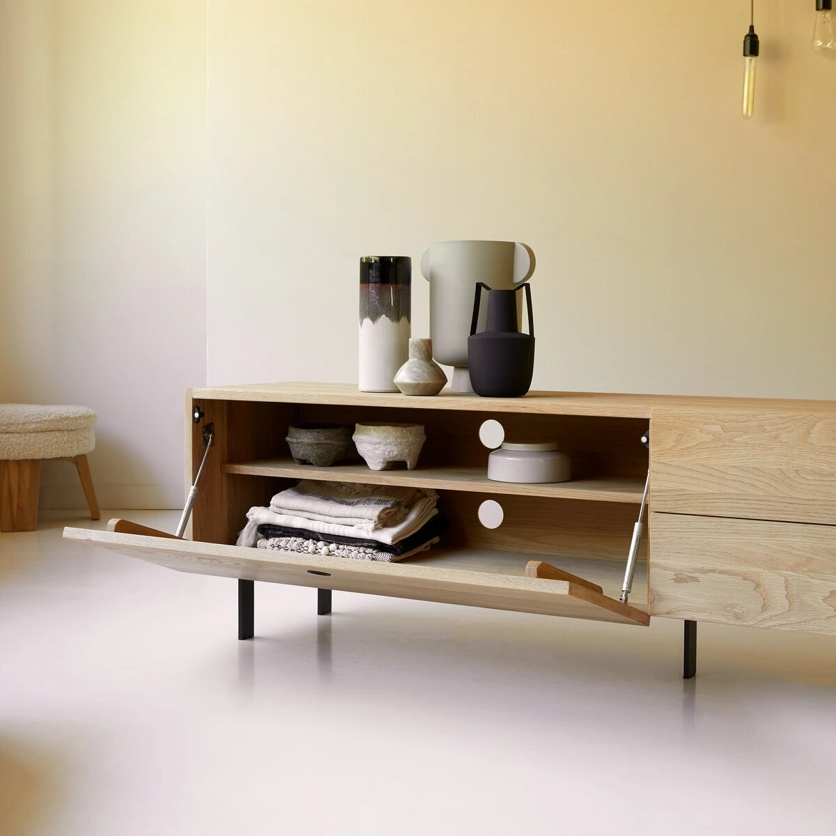 Jeanne - Meuble TV En ChĂȘne Massif 200 Cm â Image 3